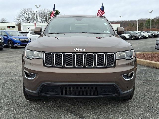 Certified 2018 Jeep Grand Cherokee Laredo image 2