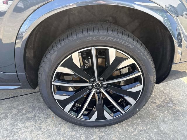 New 2026 Volvo XC90 B6 Ultra w/ Protection Package image 5