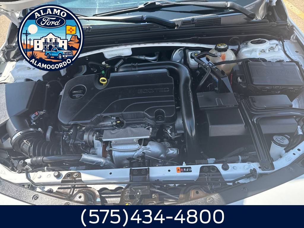 Used 2022 Chevrolet Malibu LT image 24