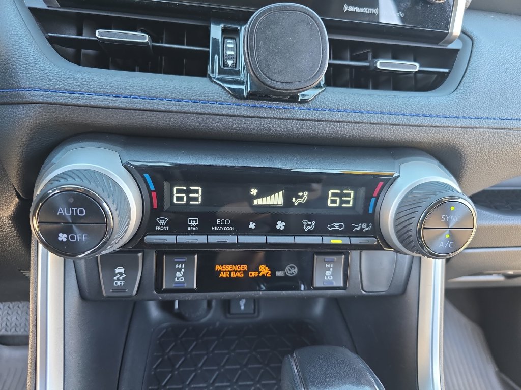 Certified 2022 Toyota RAV4 XSE w/ XSE Grade Weather Package AWD/4WD image 26