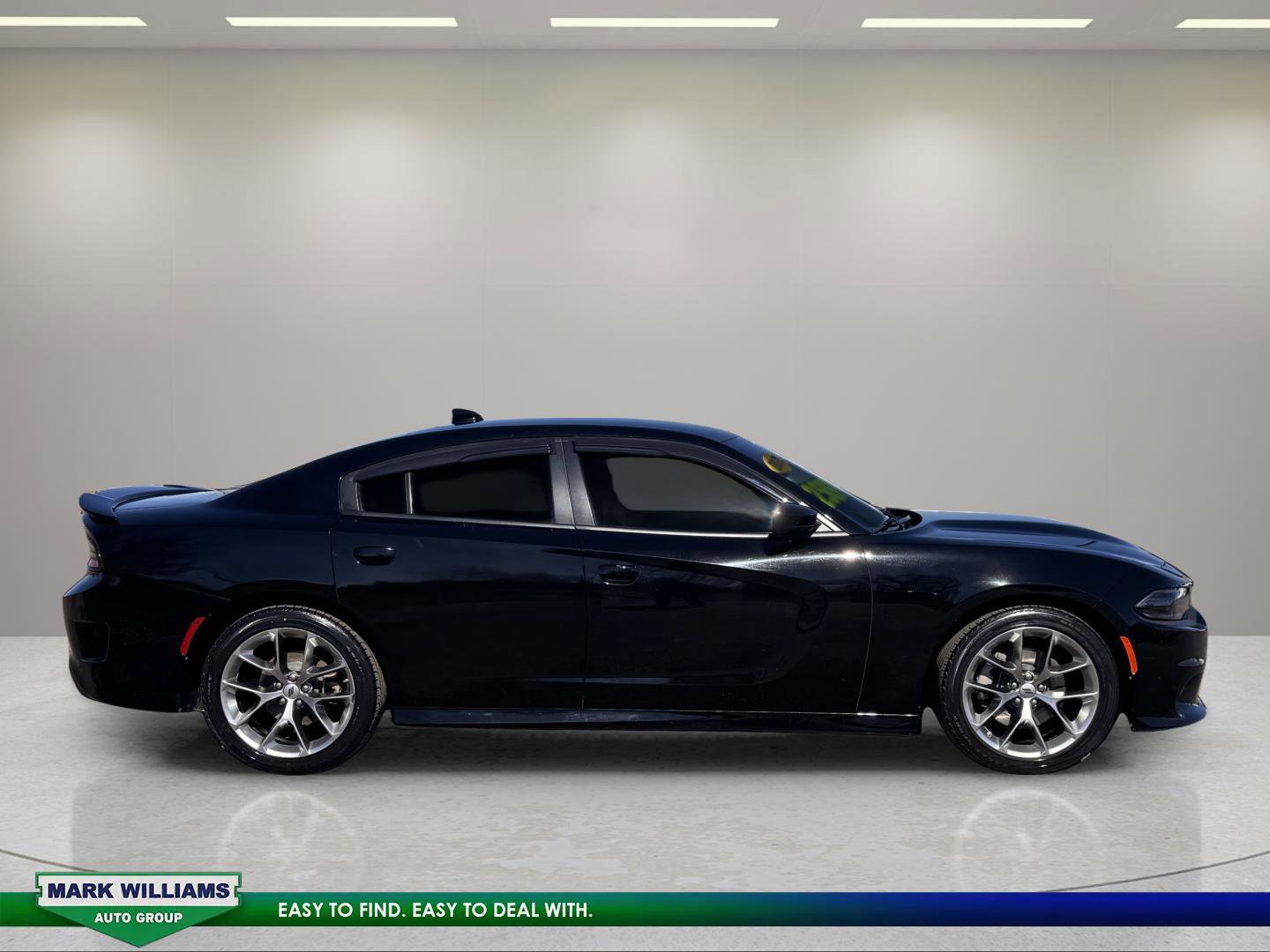 Used 2022 Dodge Charger GT image 2