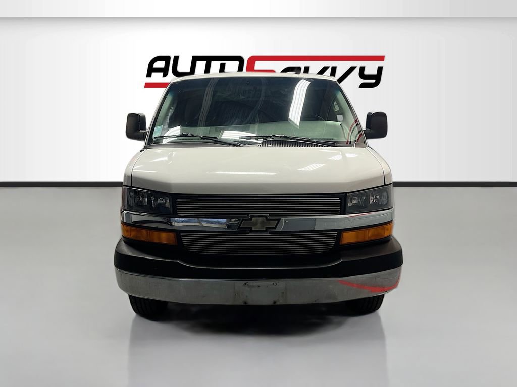 Used 2024 Chevrolet Express 2500 w/ Driver Convenience Package image 2