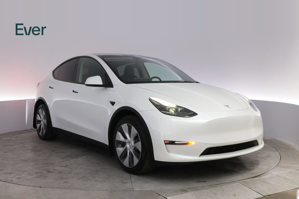 Used 2022 Tesla Model Y Long Range AWD/4WD image 13