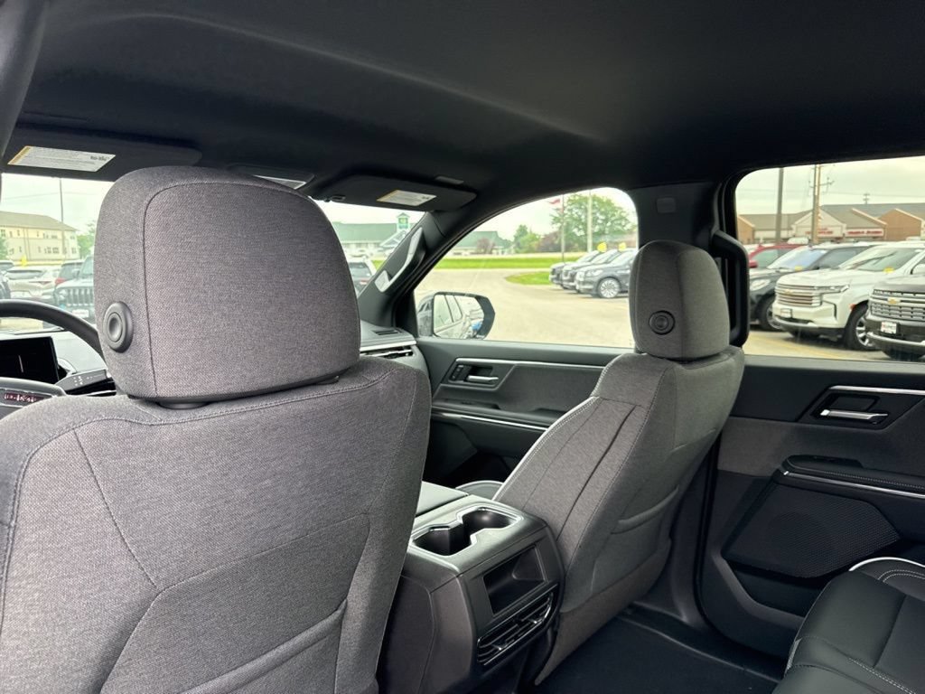 New 2026 GMC Sierra EV Elevation AWD/4WD image 38
