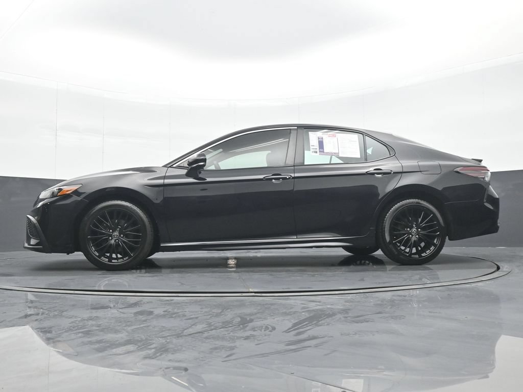 Used 2022 Toyota Camry SE AWD/4WD image 27