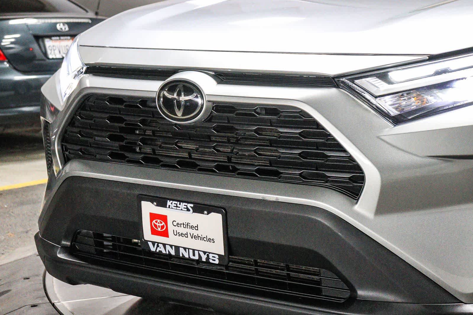 Certified 2024 Toyota RAV4 XLE FWD image 9