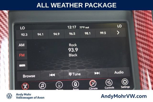 Used 2020 Dodge Challenger SXT w/ Driver Convenience Group AWD/4WD image 30