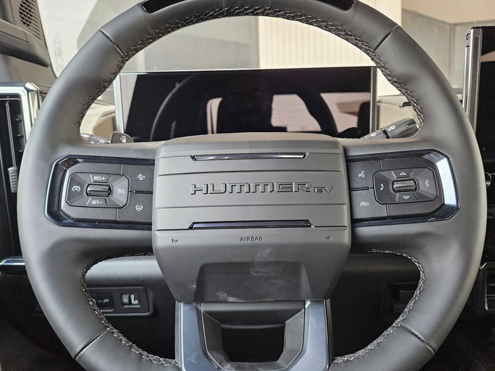 New 2026 GMC Hummer EV 4x4 Crew Cab image 10