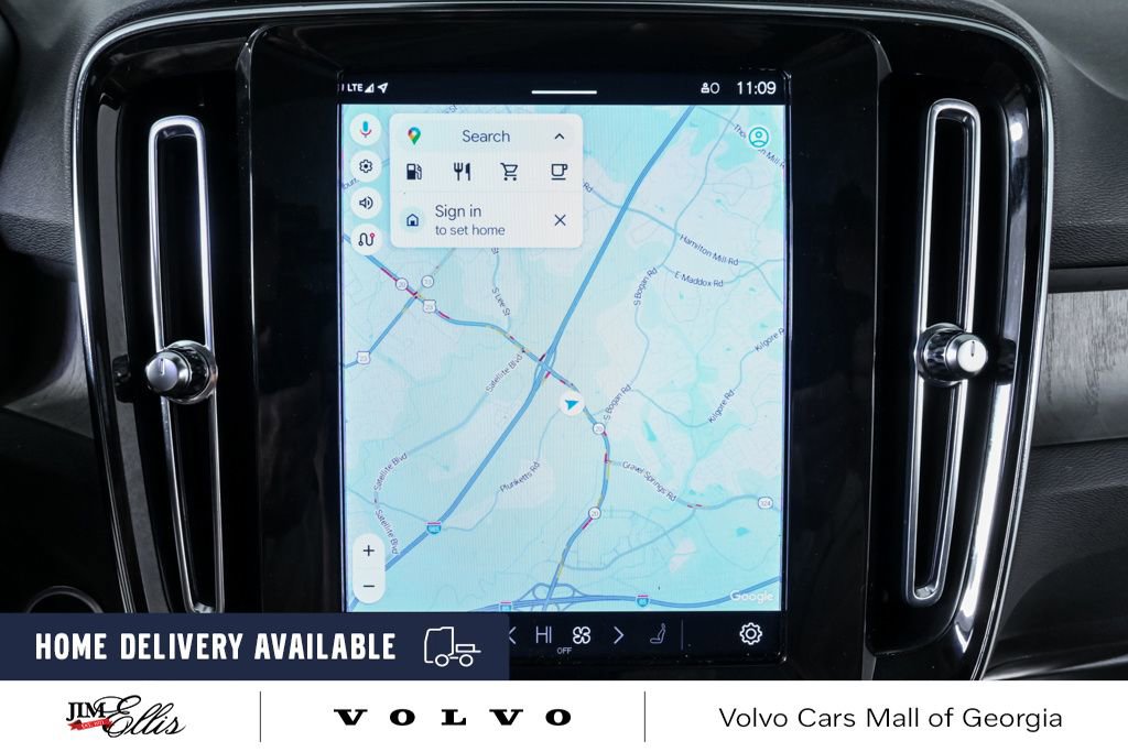 Certified 2023 Volvo XC40 B5 Plus w/ Protection Package Premier image 16