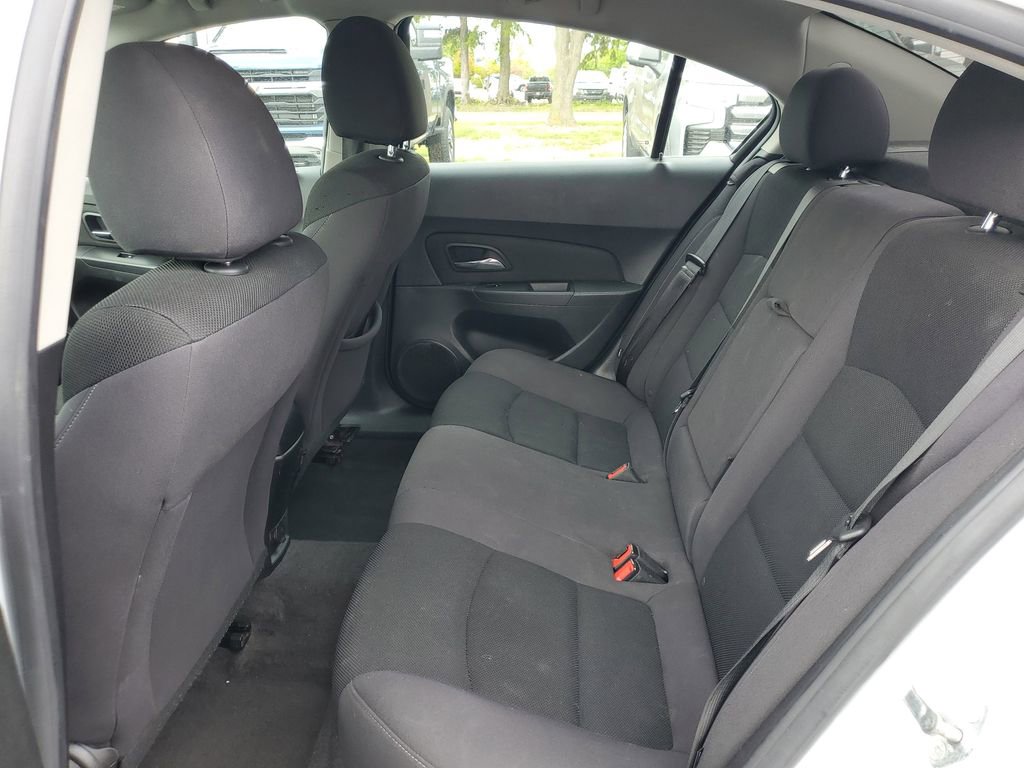 Used 2013 Chevrolet Cruze LT FWD image 25
