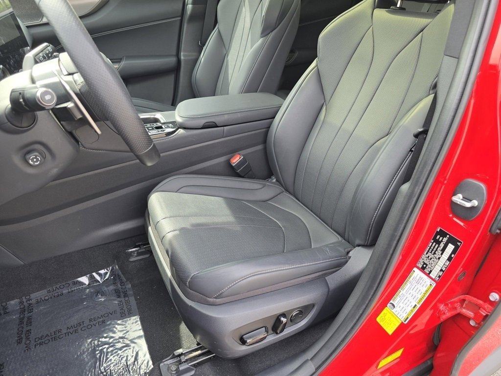 Certified 2025 Lexus NX 350 F Sport image 8