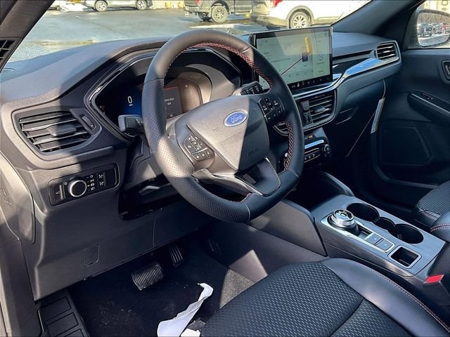 New 2026 Ford Escape ST-Line w/ Tech Pack #1 AWD/4WD image 7