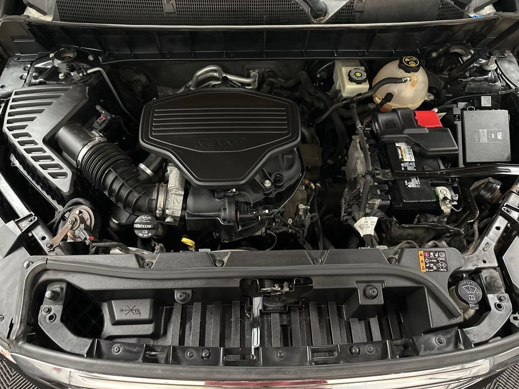 Used 2017 GMC Acadia SLT AWD/4WD image 36