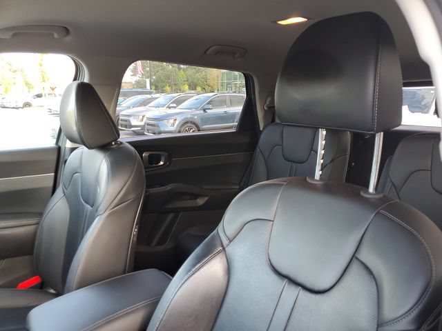 Used 2025 Kia Sorento EX AWD/4WD image 23