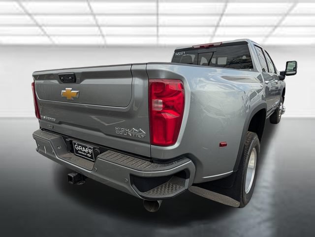 New 2026 Chevrolet Silverado 3500 High Country w/ Technology Package AWD/4WD image 35
