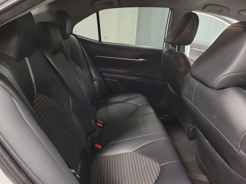 Used 2019 Toyota Camry SE image 21