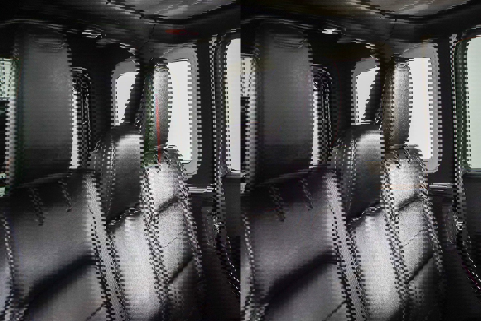 Used 2022 Jeep Wrangler Unlimited Sahara image 29