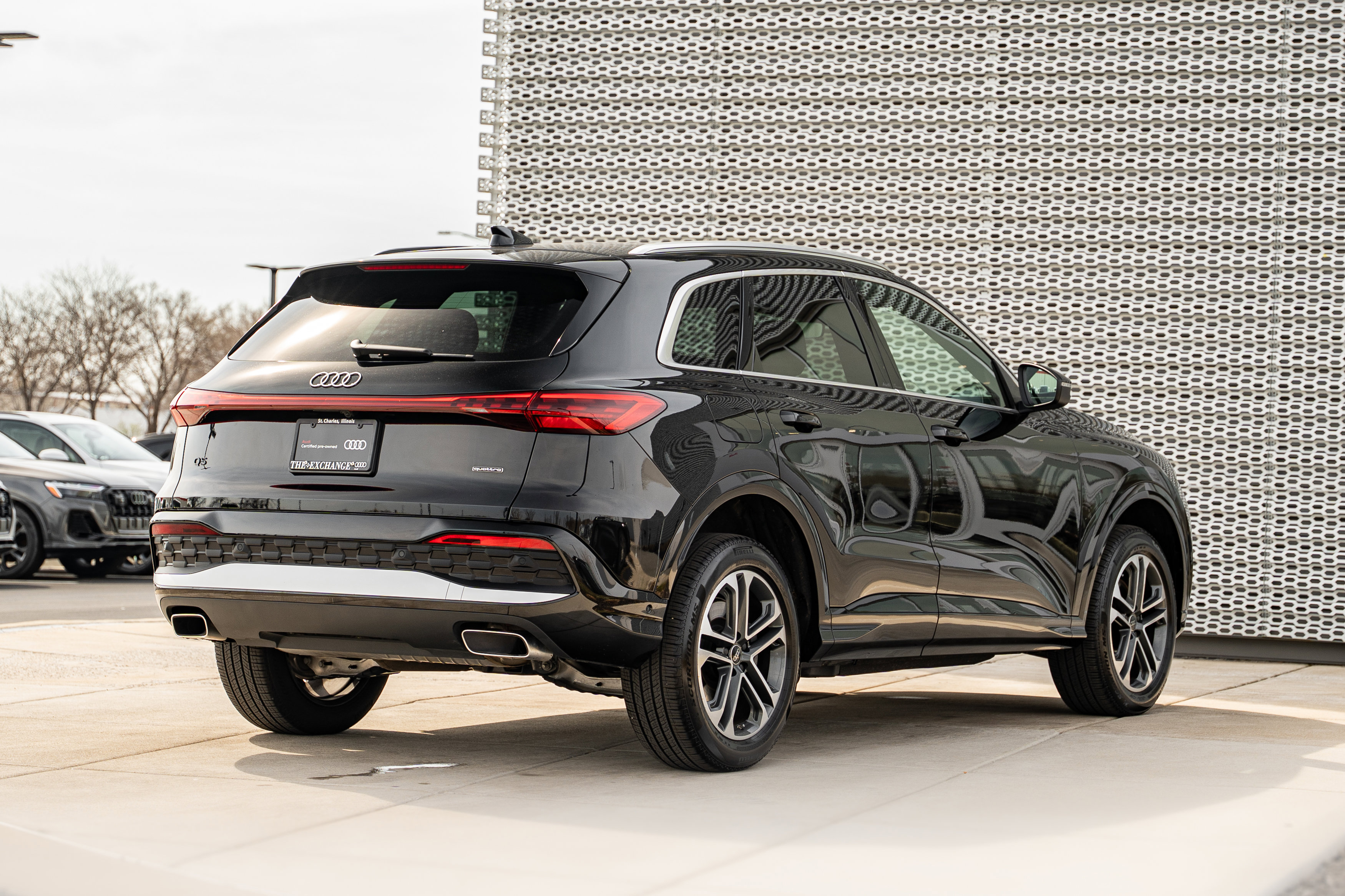 Certified 2025 Audi Q5 Premium w/ Convenience Package image 4