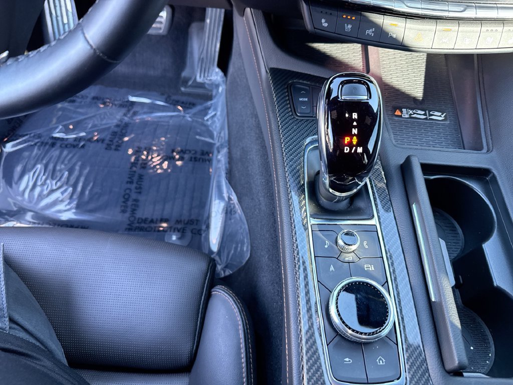 Used 2025 Cadillac CT5 V w/ Technology Package RWD image 23