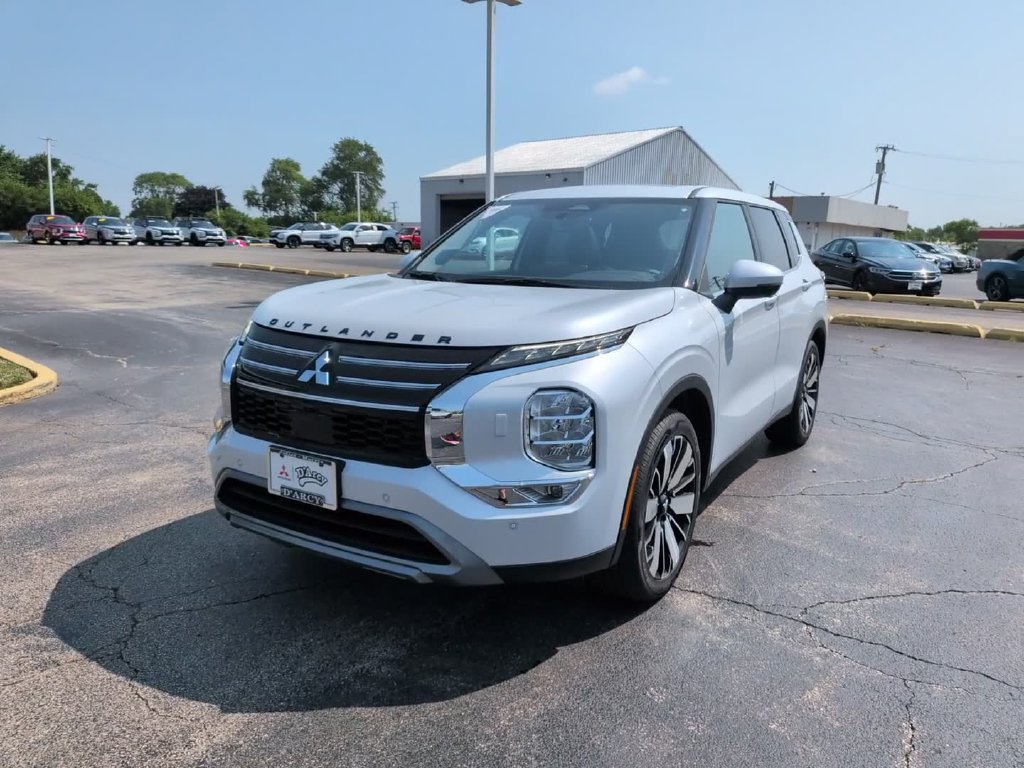 New 2026 Mitsubishi Outlander SE AWD/4WD image 15