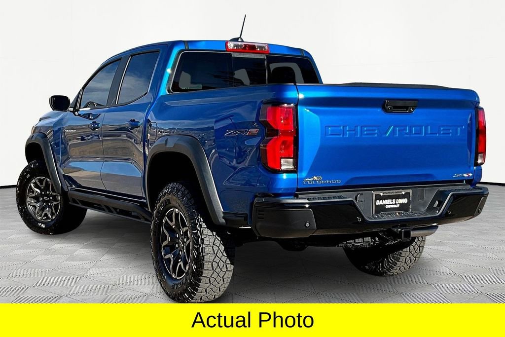 Used 2024 Chevrolet Colorado ZR2 w/ ZR2 Convenience Package III image 12