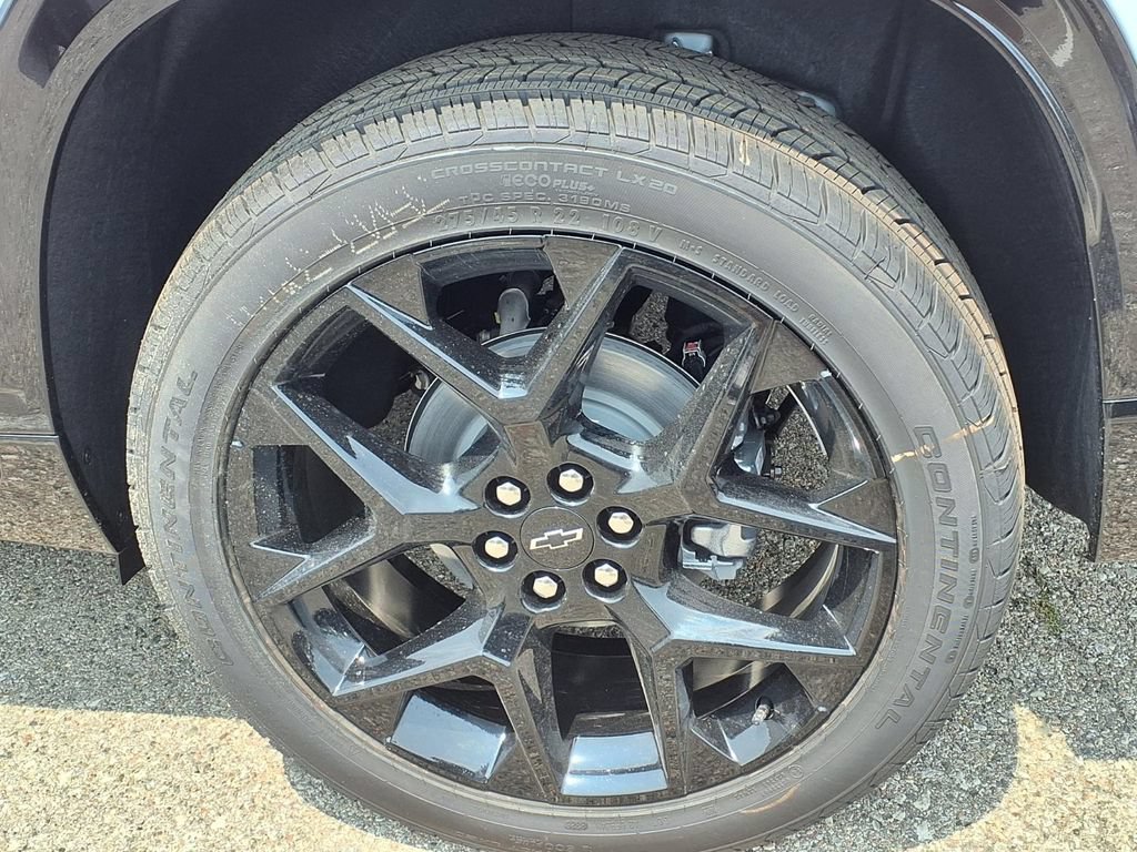 Used 2026 Chevrolet Traverse RS w/ LPO, Floor Liner Package AWD/4WD image 9