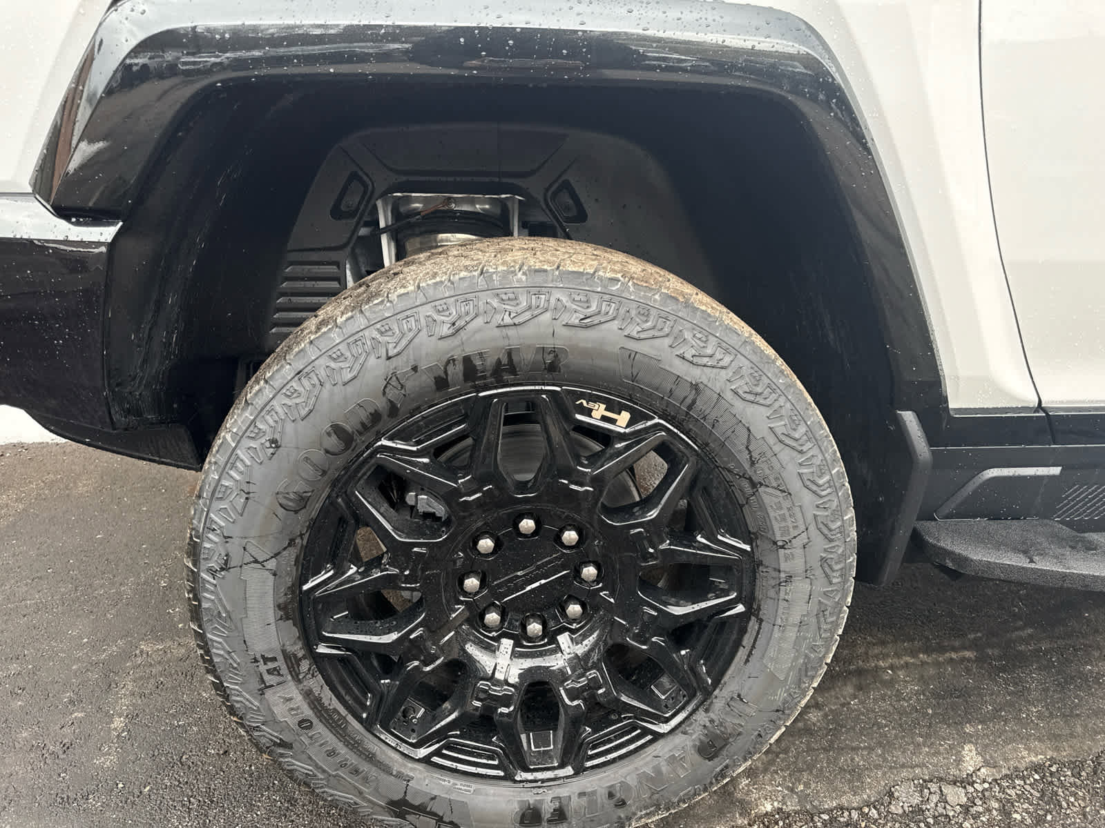 New 2026 GMC Hummer EV SUV image 11