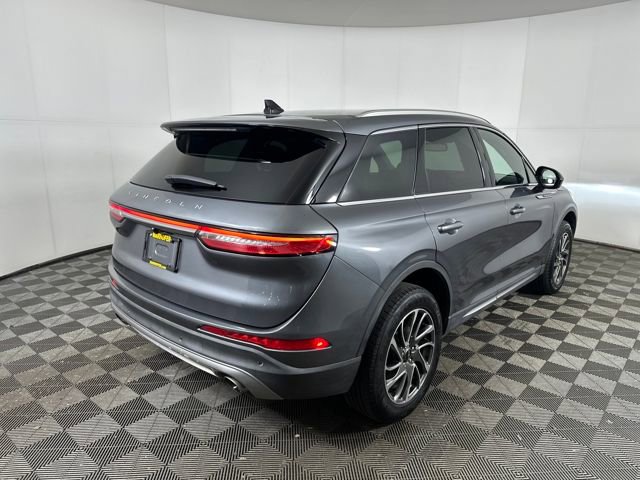 Used 2021 Lincoln Corsair AWD w/ Equipment Group 101A image 3