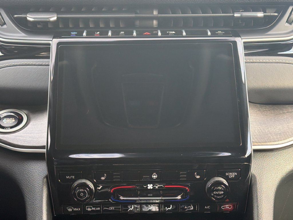 Used 2023 Jeep Grand Cherokee 4WD 4xe image 19