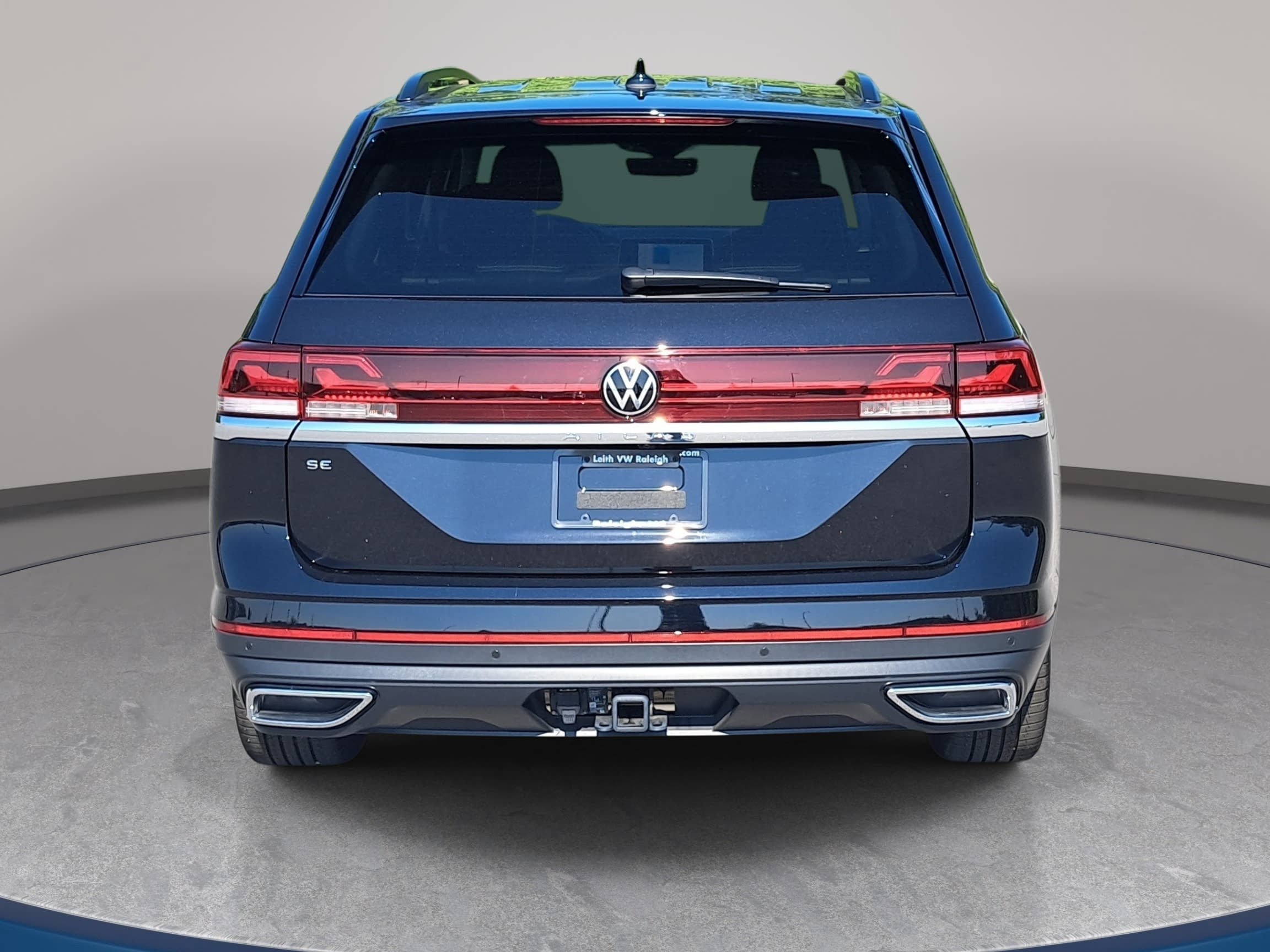 Used 2026 Volkswagen Atlas SE FWD image 6