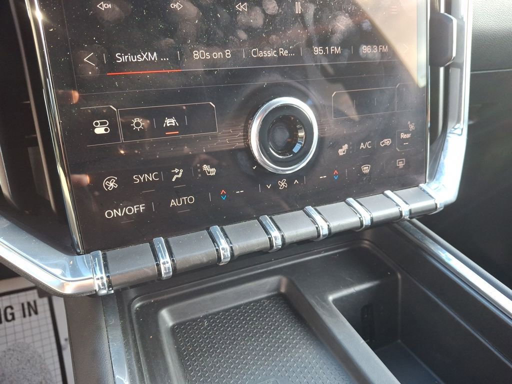 Used 2024 GMC Acadia Elevation image 22