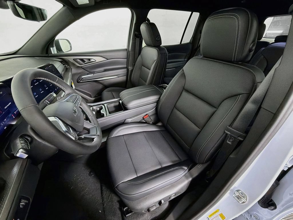 New 2027 Chevrolet Traverse LT w/ Midnight/Sport Edition FWD image 21
