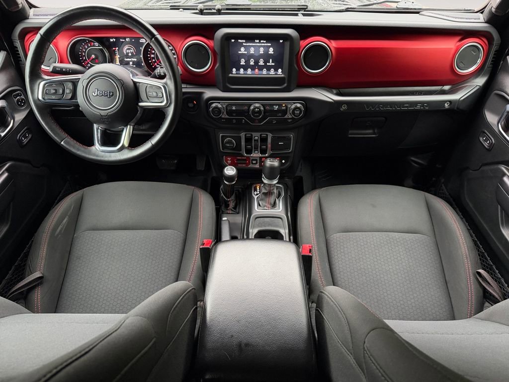 Used 2018 Jeep Wrangler Unlimited Rubicon AWD/4WD image 16