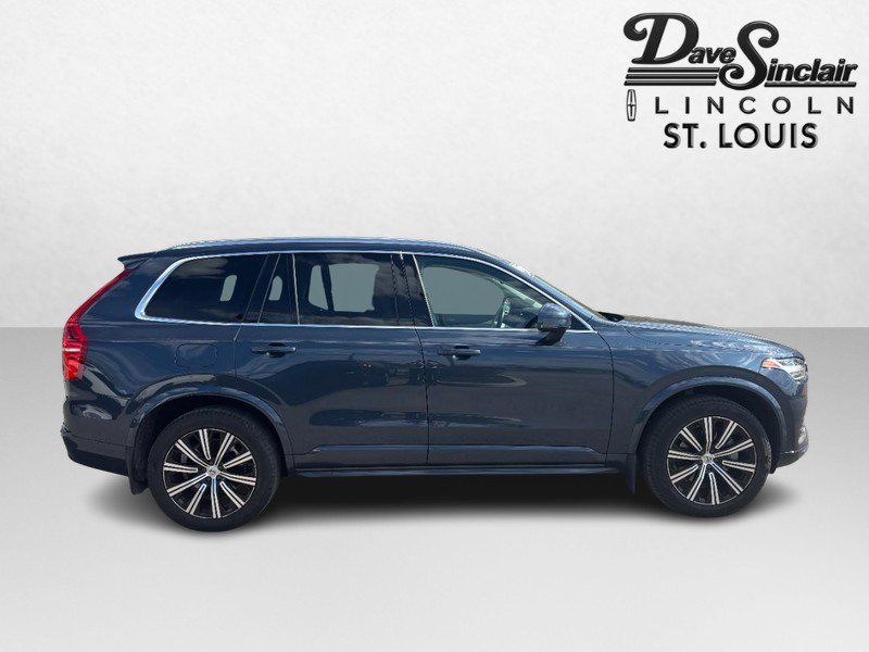Used 2023 Volvo XC90 B5 Core w/ Protection Package Premier image 4