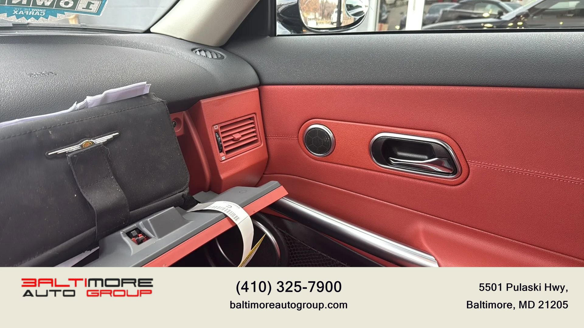 Used 2007 Chrysler Crossfire Limited image 27