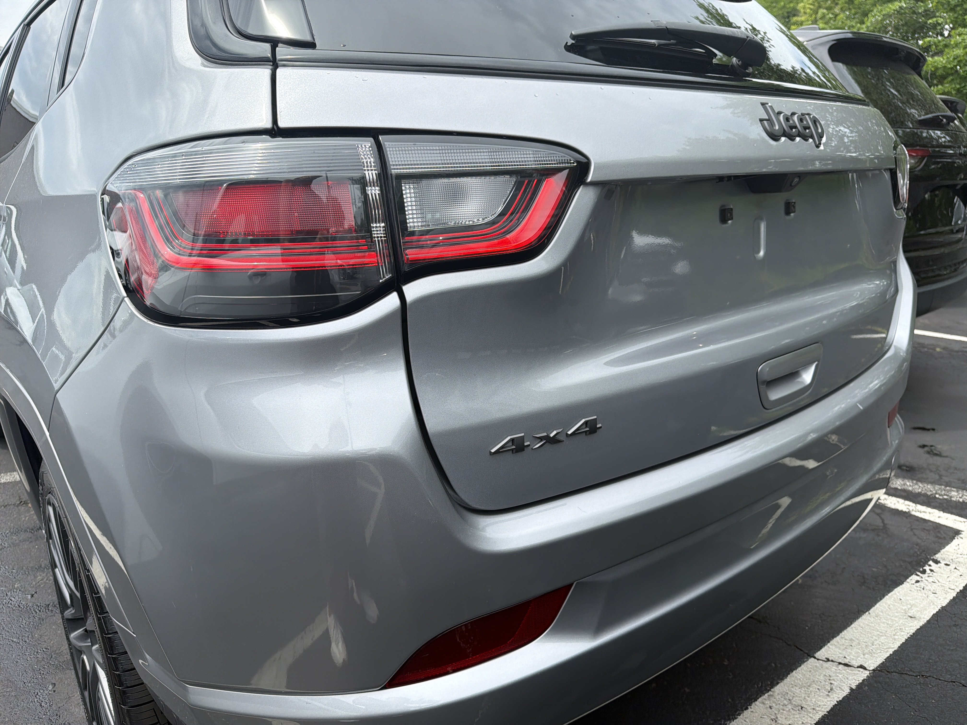 Used 2023 Jeep Compass High Altitude AWD/4WD image 9