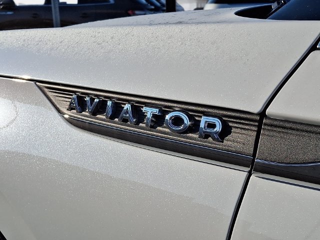 New 2026 Lincoln Aviator AWD image 21