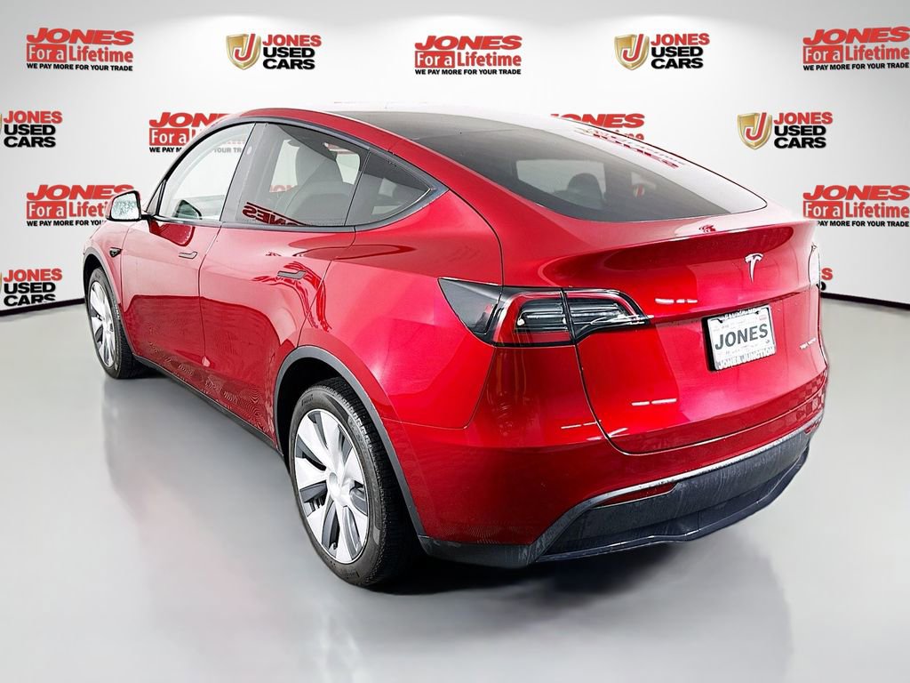 Used 2024 Tesla Model Y Long Range image 2