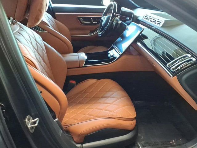 New 2026 Mercedes-Benz S 580 4MATIC Sedan image 3