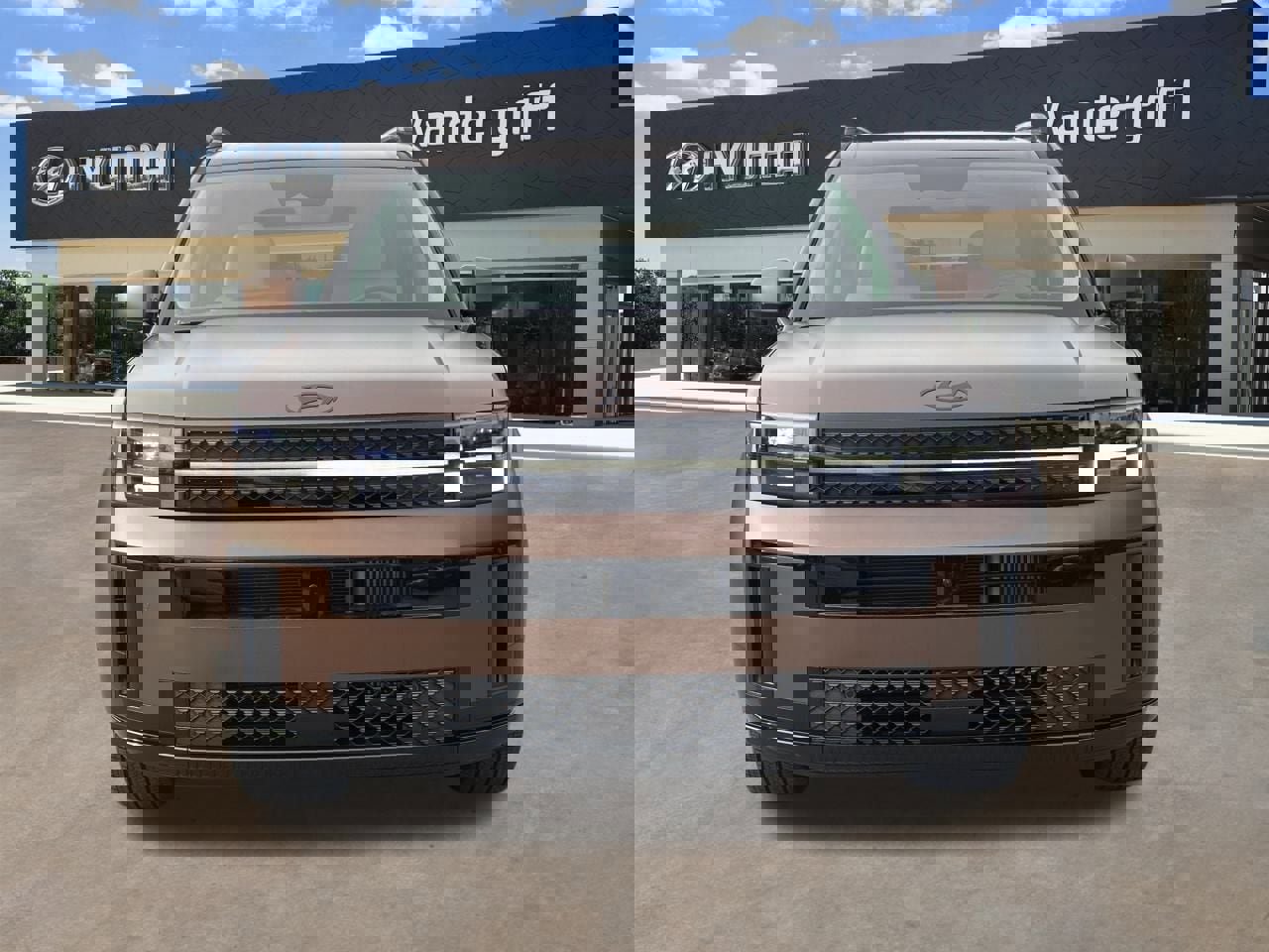 Used 2025 Hyundai Santa Fe Calligraphy image 7