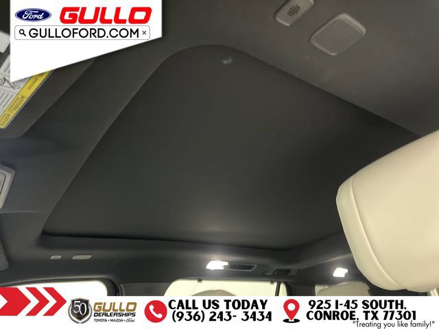 Used 2024 Toyota Sequoia Capstone AWD/4WD image 25