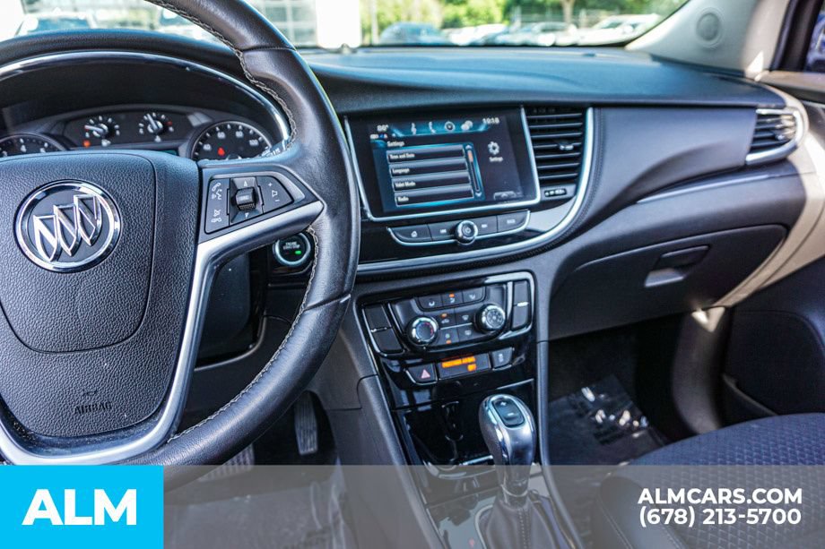 Used 2021 Buick Encore Preferred AWD/4WD image 31