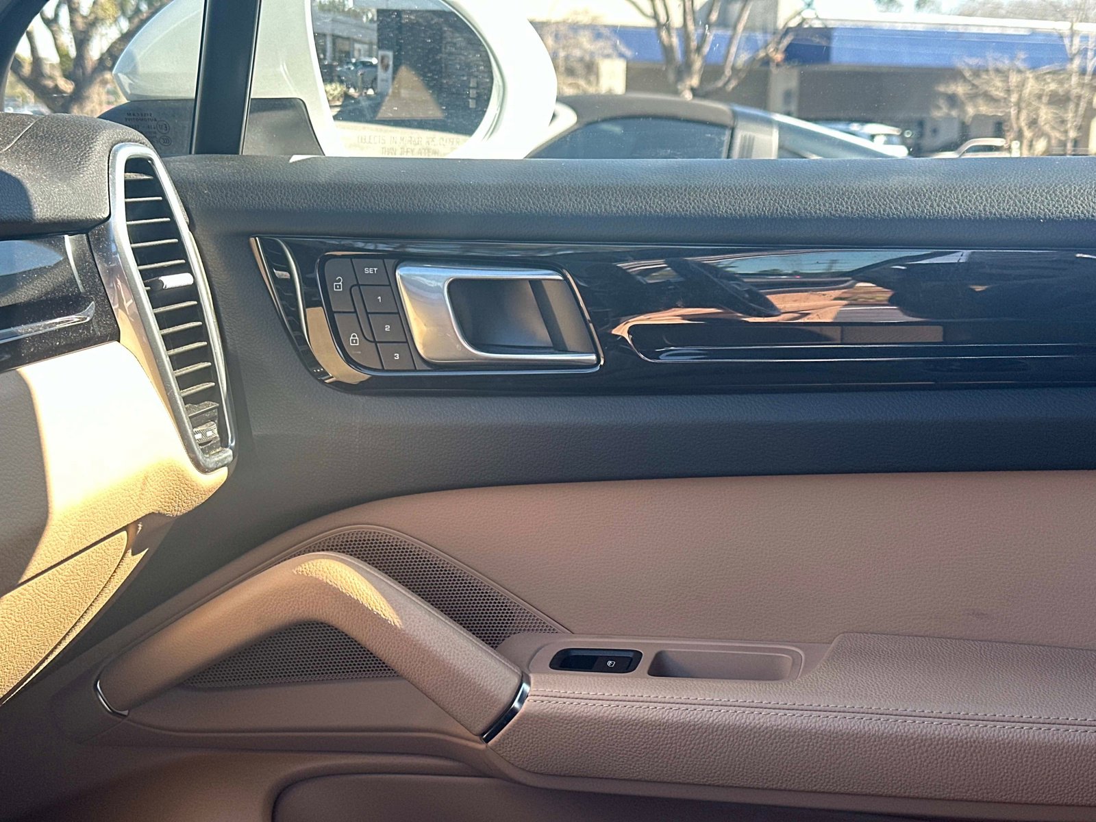 Certified 2023 Porsche Cayenne image 21