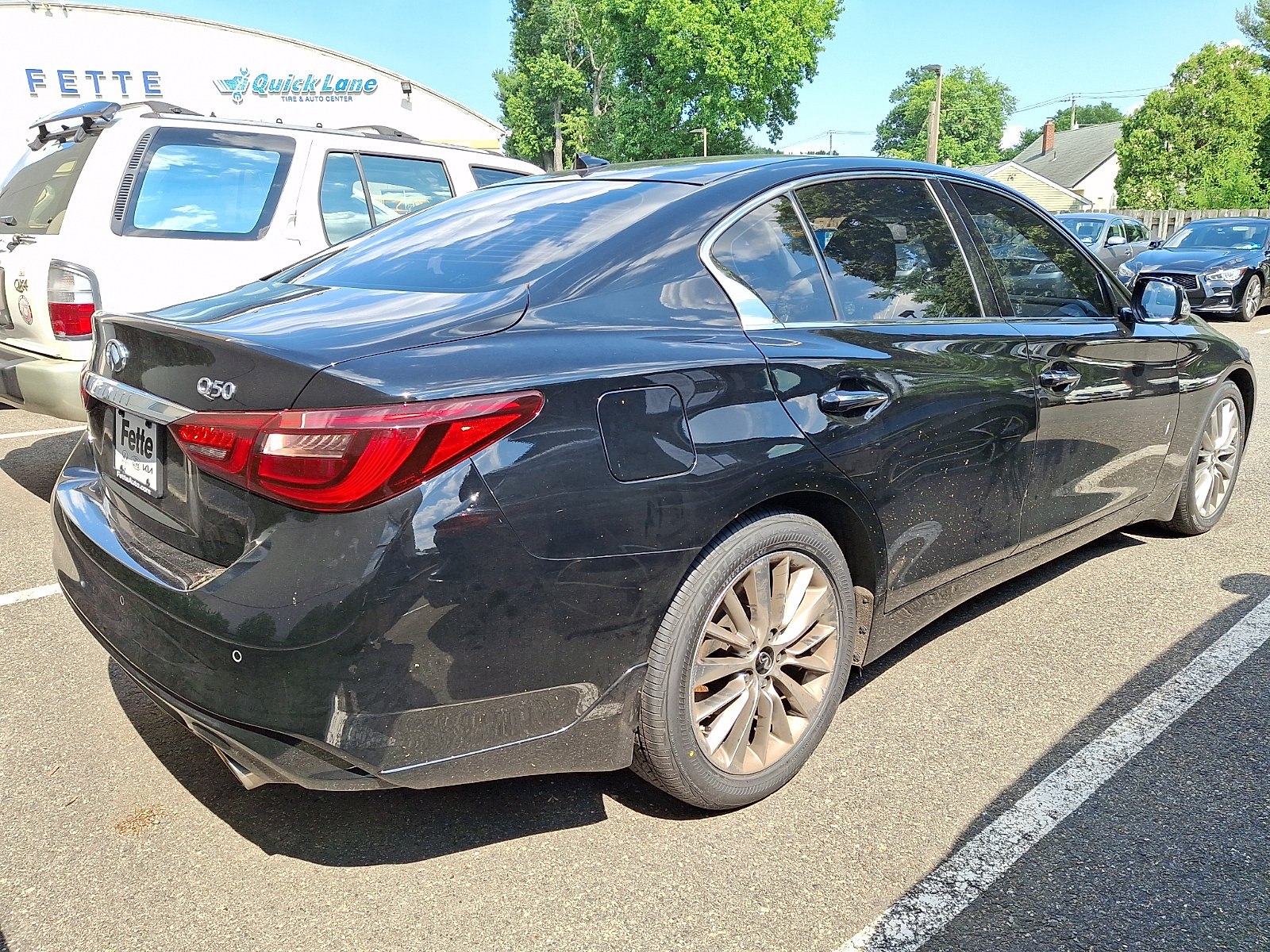 Certified 2022 INFINITI Q50 Luxe w/ Cargo Package AWD/4WD image 3