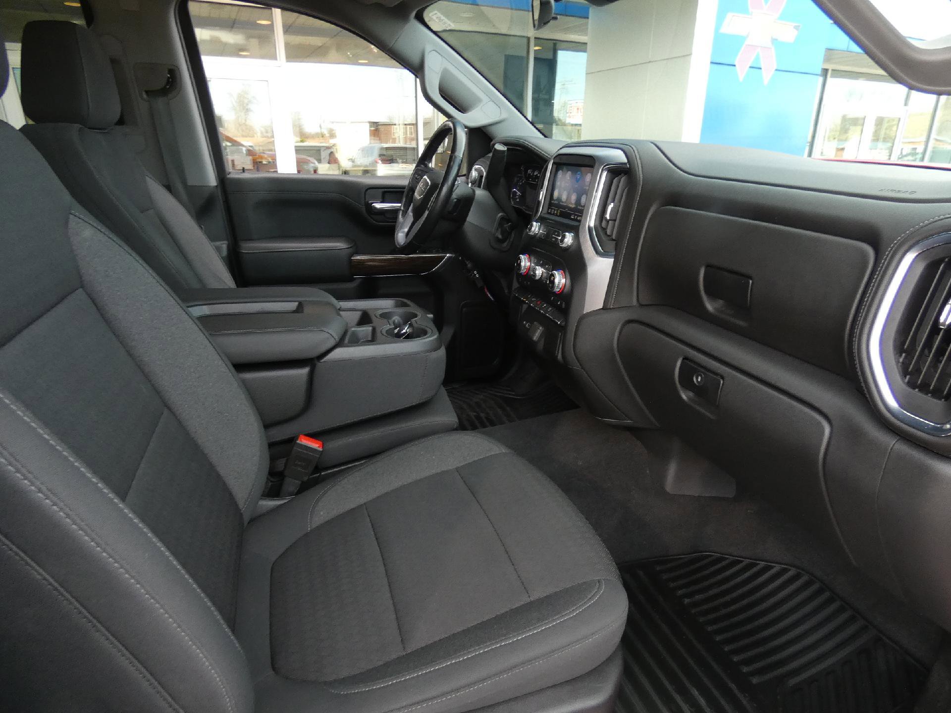 Used 2020 GMC Sierra 1500 SLE w/ SLE Value Package AWD/4WD image 17