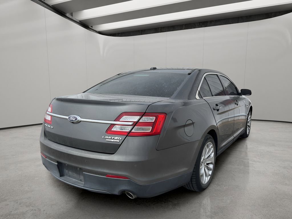 Used 2017 Ford Taurus Limited image 5