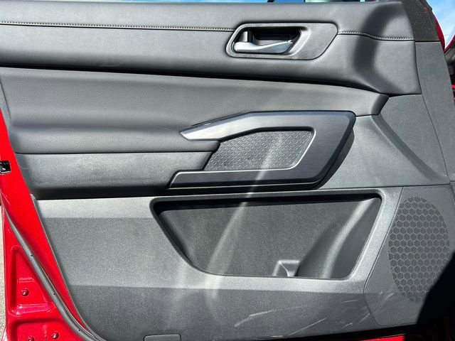 New 2026 Nissan Pathfinder SL image 14