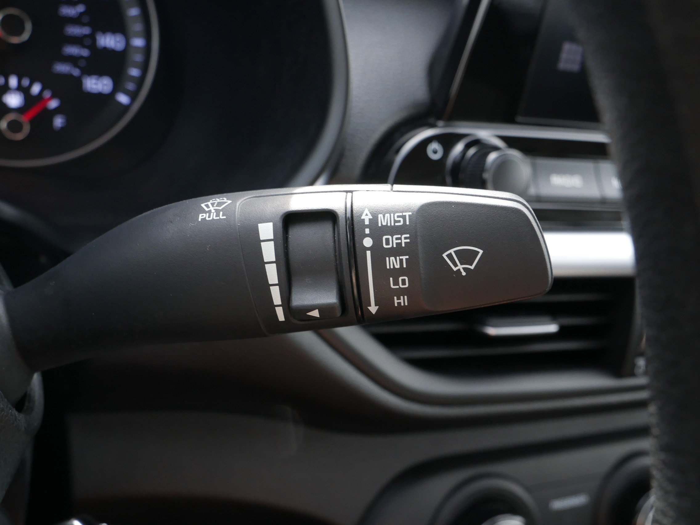 Certified 2022 Kia Forte LXS image 31