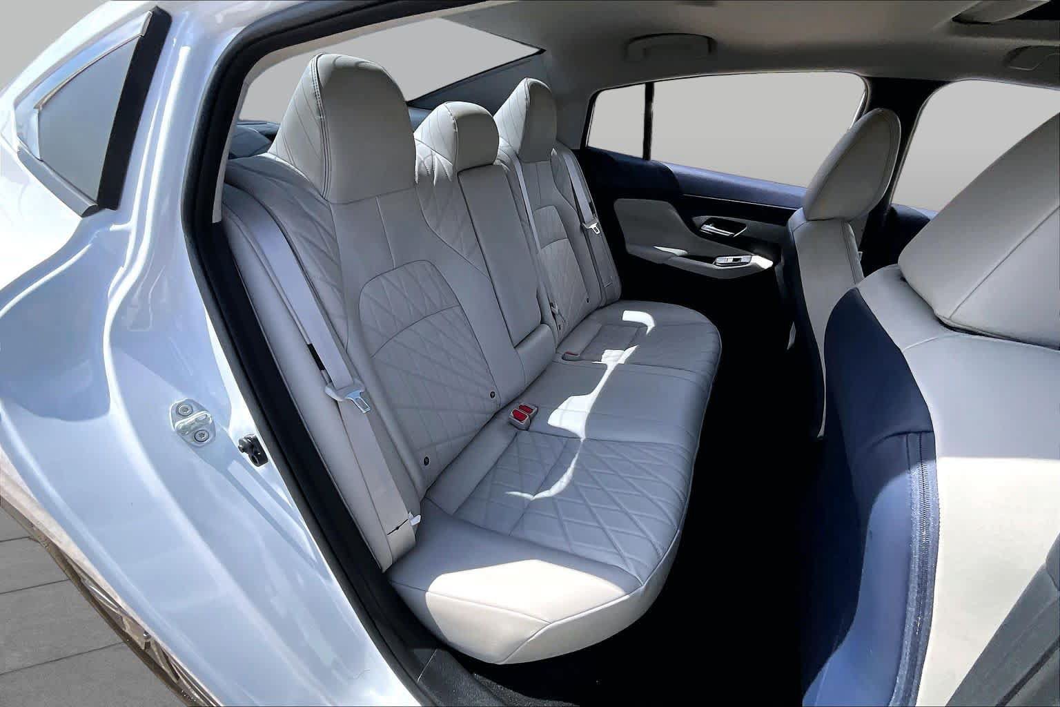 Certified 2026 Nissan Sentra SL w/ Floor Mat Package FWD image 21