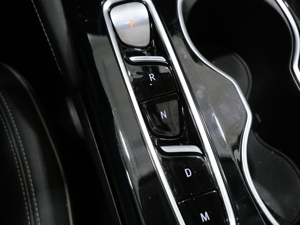 Used 2021 Buick Envision Avenir w/ Technology Package II AWD/4WD image 23